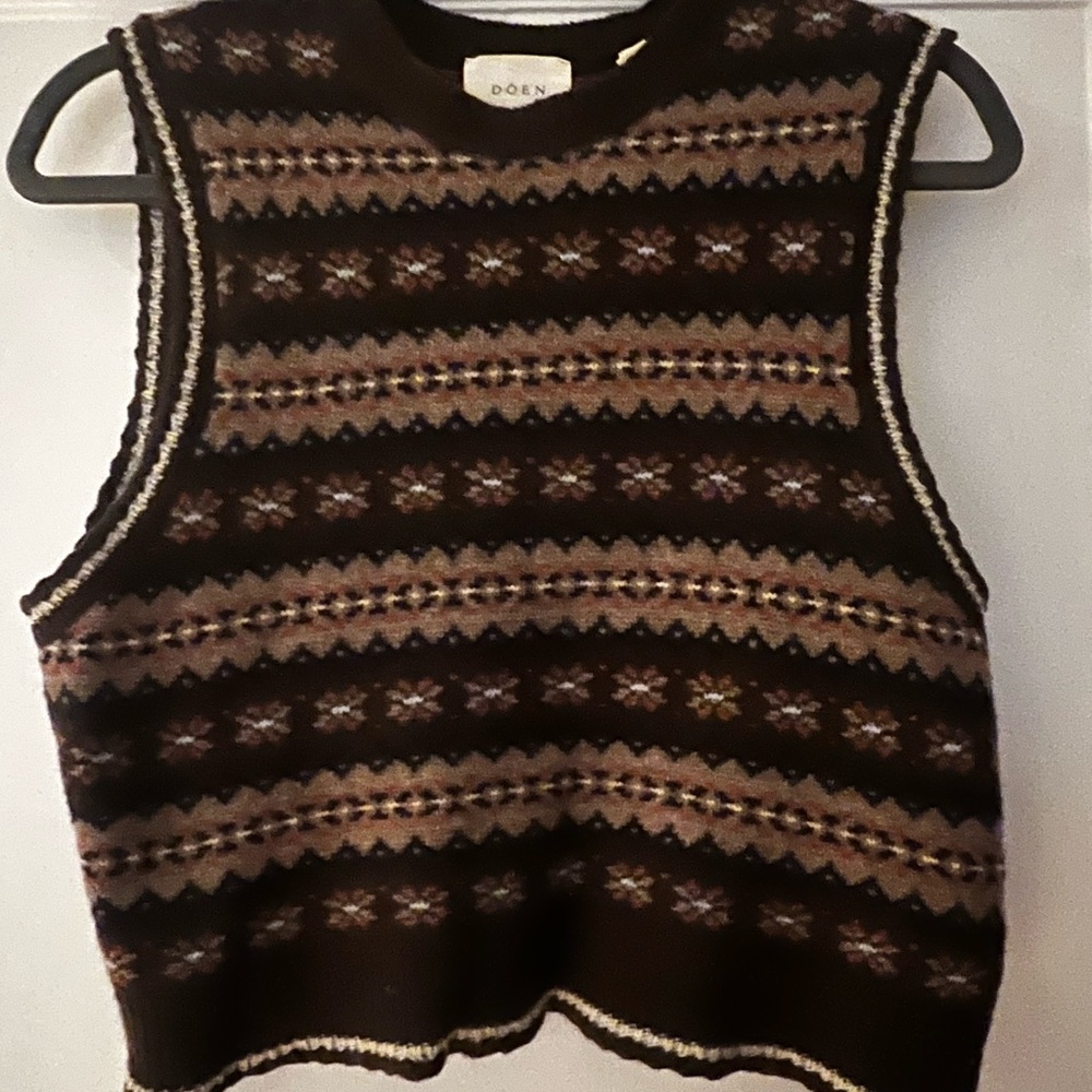 Dôen Vest